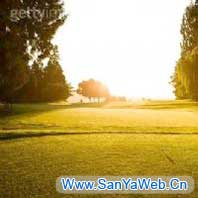 三(sān)亚(yà)日出(chū)观光高尔夫球会
